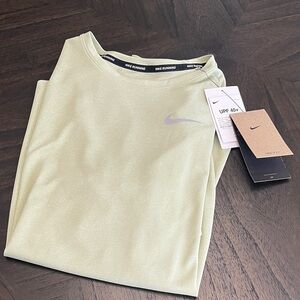 Nike Dri-FIT UV Miler Running T-Shirt